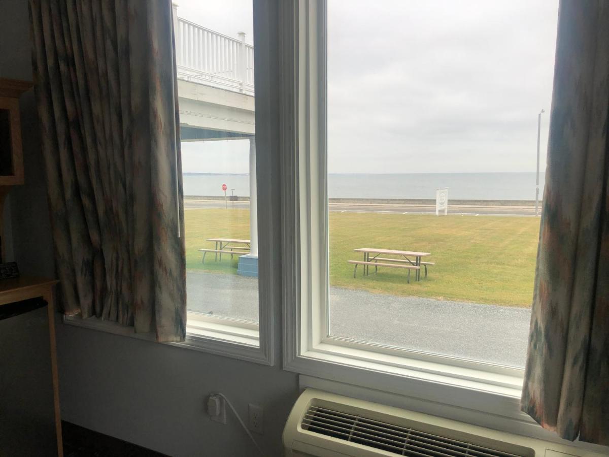 The Atlantic House Hotel Нарагансет Екстериор снимка